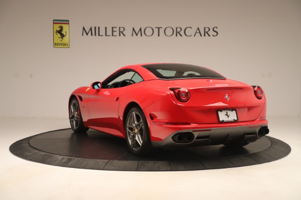 Used 2016 Ferrari California T for sale Sold at Maserati of Westport in Westport CT 06880 15