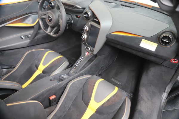 Used 2020 McLaren 720S Spider Performance for sale Sold at Maserati of Westport in Westport CT 06880 28