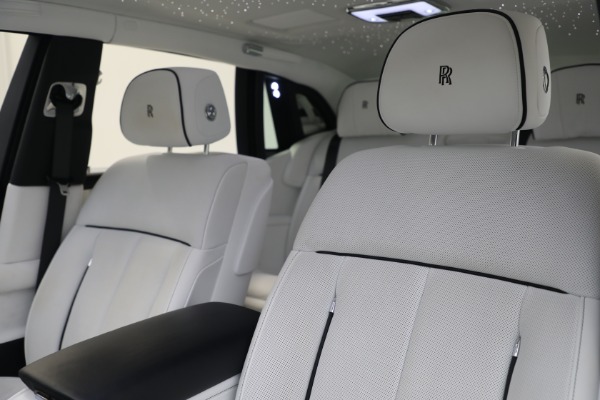 Used 2020 Rolls-Royce Phantom for sale Sold at Maserati of Westport in Westport CT 06880 17