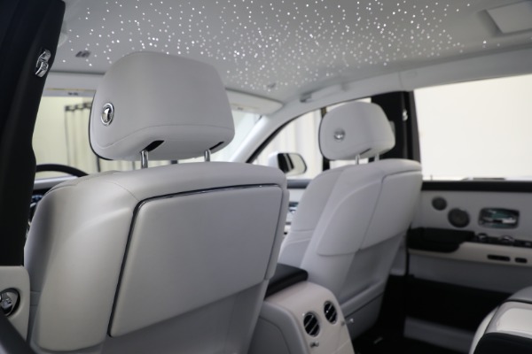 Used 2020 Rolls-Royce Phantom for sale Sold at Maserati of Westport in Westport CT 06880 18