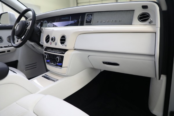 Used 2020 Rolls-Royce Phantom for sale $429,900 at Maserati of Westport in Westport CT 06880 22