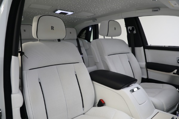 Used 2020 Rolls-Royce Phantom for sale Sold at Maserati of Westport in Westport CT 06880 24