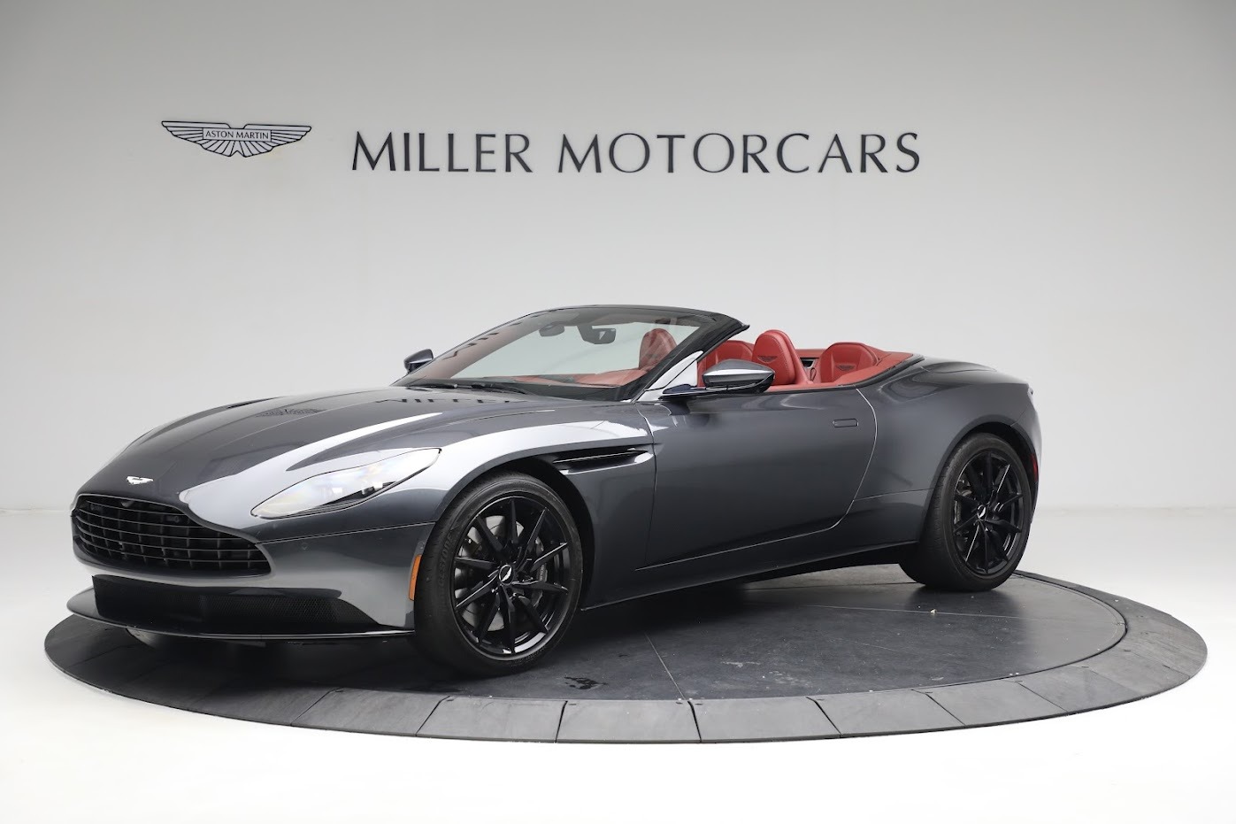 Used 2020 Aston Martin DB11 Volante Convertible for sale $147,900 at Maserati of Westport in Westport CT 06880 1