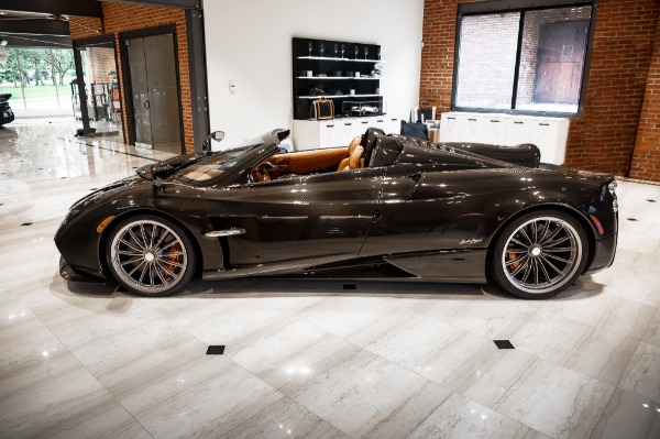 Used 2017 Pagani Huayra Roadster Roadster for sale Sold at Maserati of Westport in Westport CT 06880 2