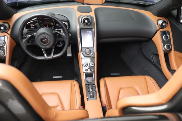 Used 2015 McLaren 650S Spider for sale Sold at Maserati of Westport in Westport CT 06880 27