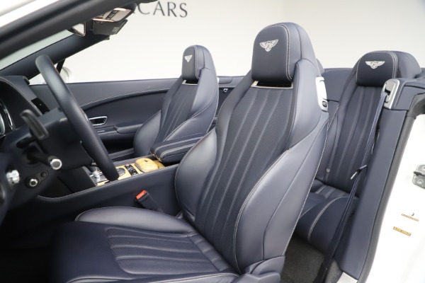 Used 2015 Bentley Continental GTC V8 for sale Sold at Maserati of Westport in Westport CT 06880 27