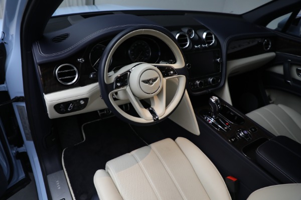 Used 2020 Bentley Bentayga V8 for sale $129,900 at Maserati of Westport in Westport CT 06880 28