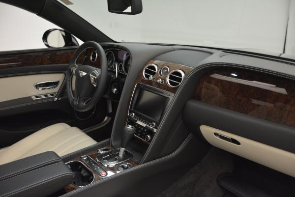 Used 2016 Bentley Flying Spur V8 for sale Sold at Maserati of Westport in Westport CT 06880 20