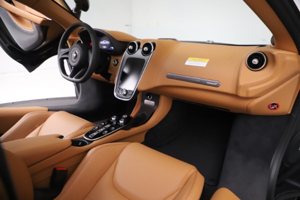 New 2020 McLaren GT Coupe for sale $245,975 at Maserati of Westport in Westport CT 06880 20