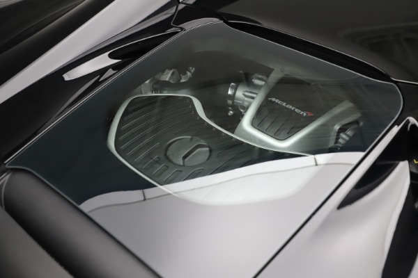 Used 2015 McLaren 650S Spider for sale Sold at Maserati of Westport in Westport CT 06880 28