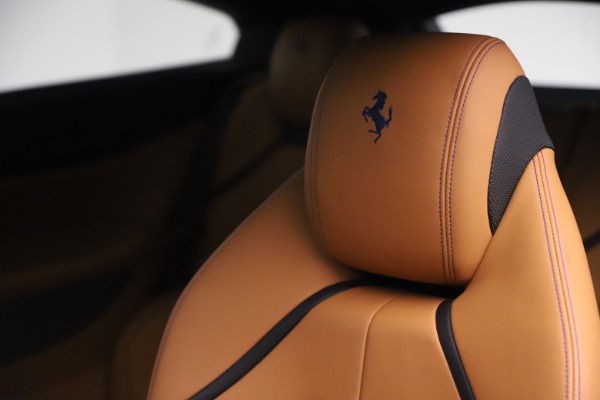 Used 2017 Ferrari GTC4Lusso for sale $231,900 at Maserati of Westport in Westport CT 06880 21