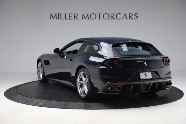 Used 2017 Ferrari GTC4Lusso for sale $231,900 at Maserati of Westport in Westport CT 06880 5