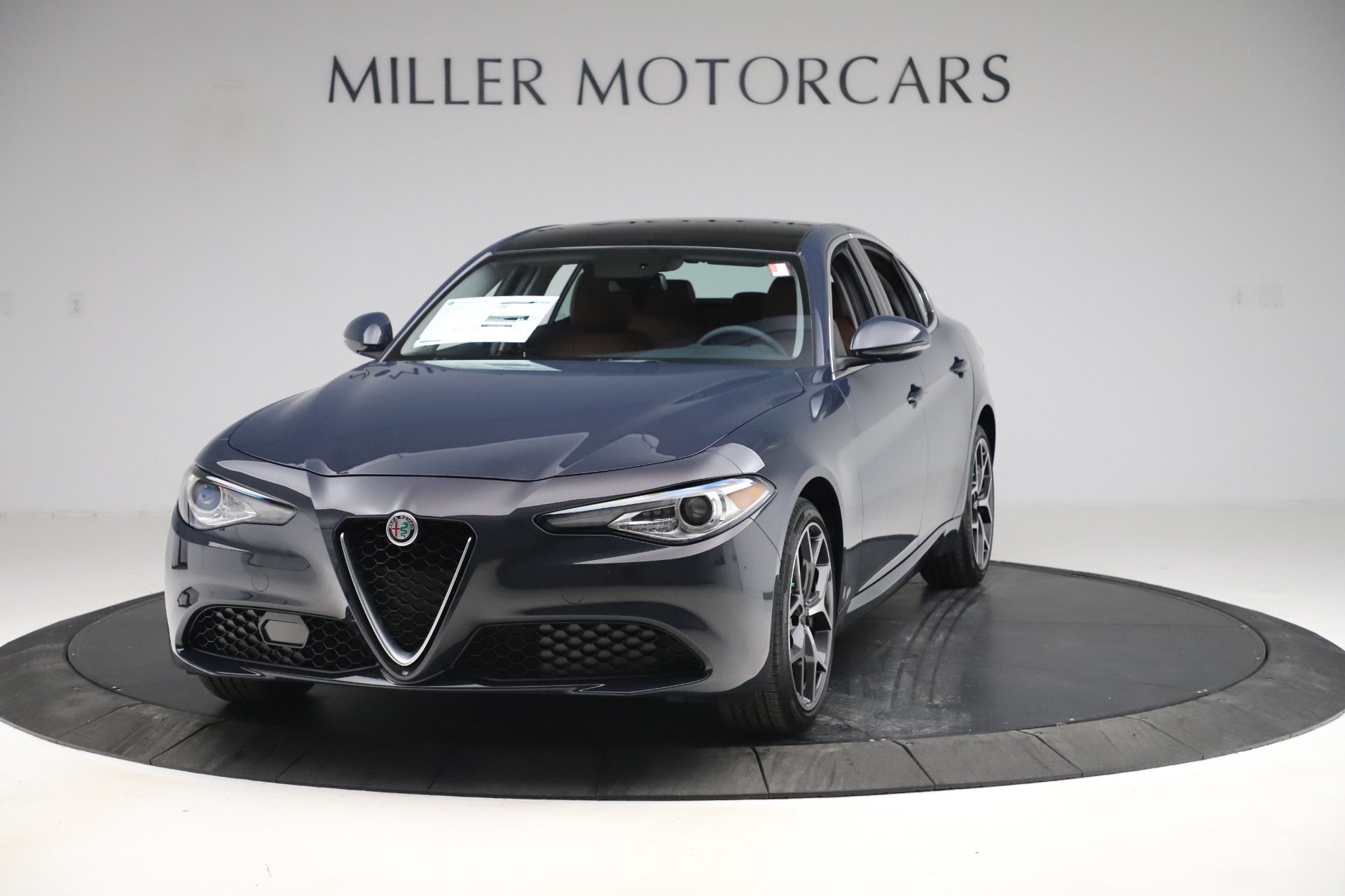 New 2019 Alfa Romeo Giulia Q4 for sale $45,240 at Maserati of Westport in Westport CT 06880 1