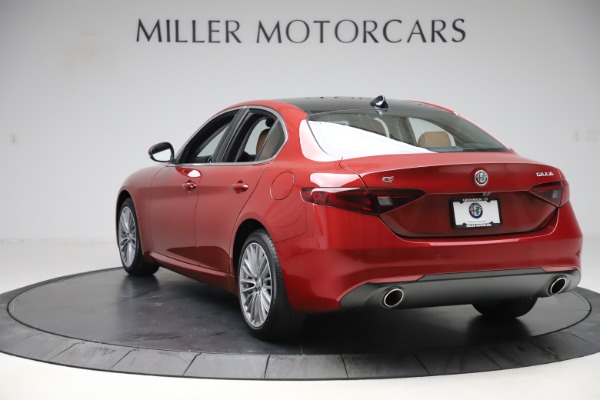 New 2019 Alfa Romeo Giulia Ti Lusso Q4 for sale $54,790 at Maserati of Westport in Westport CT 06880 5