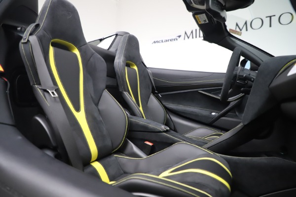 Used 2020 McLaren 720S Spider for sale Sold at Maserati of Westport in Westport CT 06880 26