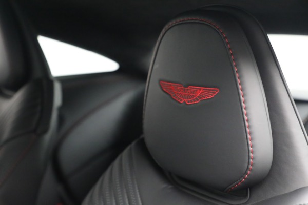 Used 2017 Aston Martin DB11 V12 for sale $141,900 at Maserati of Westport in Westport CT 06880 16