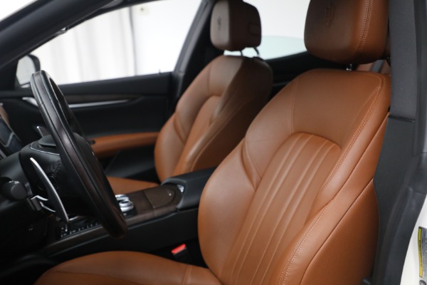 New 2019 Maserati Ghibli S Q4 for sale Sold at Maserati of Westport in Westport CT 06880 15
