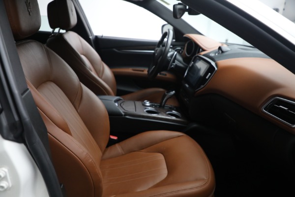 New 2019 Maserati Ghibli S Q4 for sale Sold at Maserati of Westport in Westport CT 06880 18