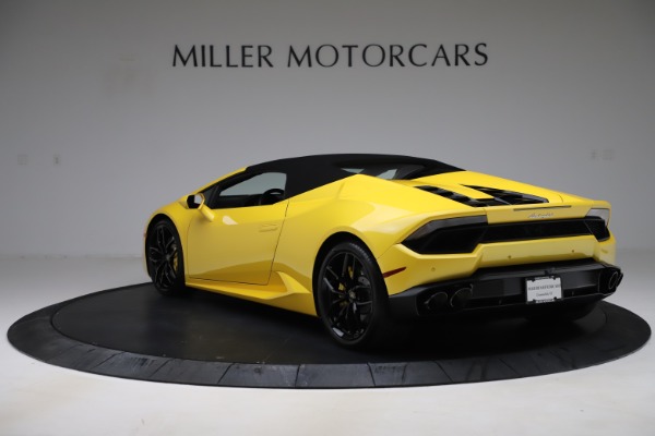 Used 2018 Lamborghini Huracan LP 580-2 Spyder for sale Sold at Maserati of Westport in Westport CT 06880 14