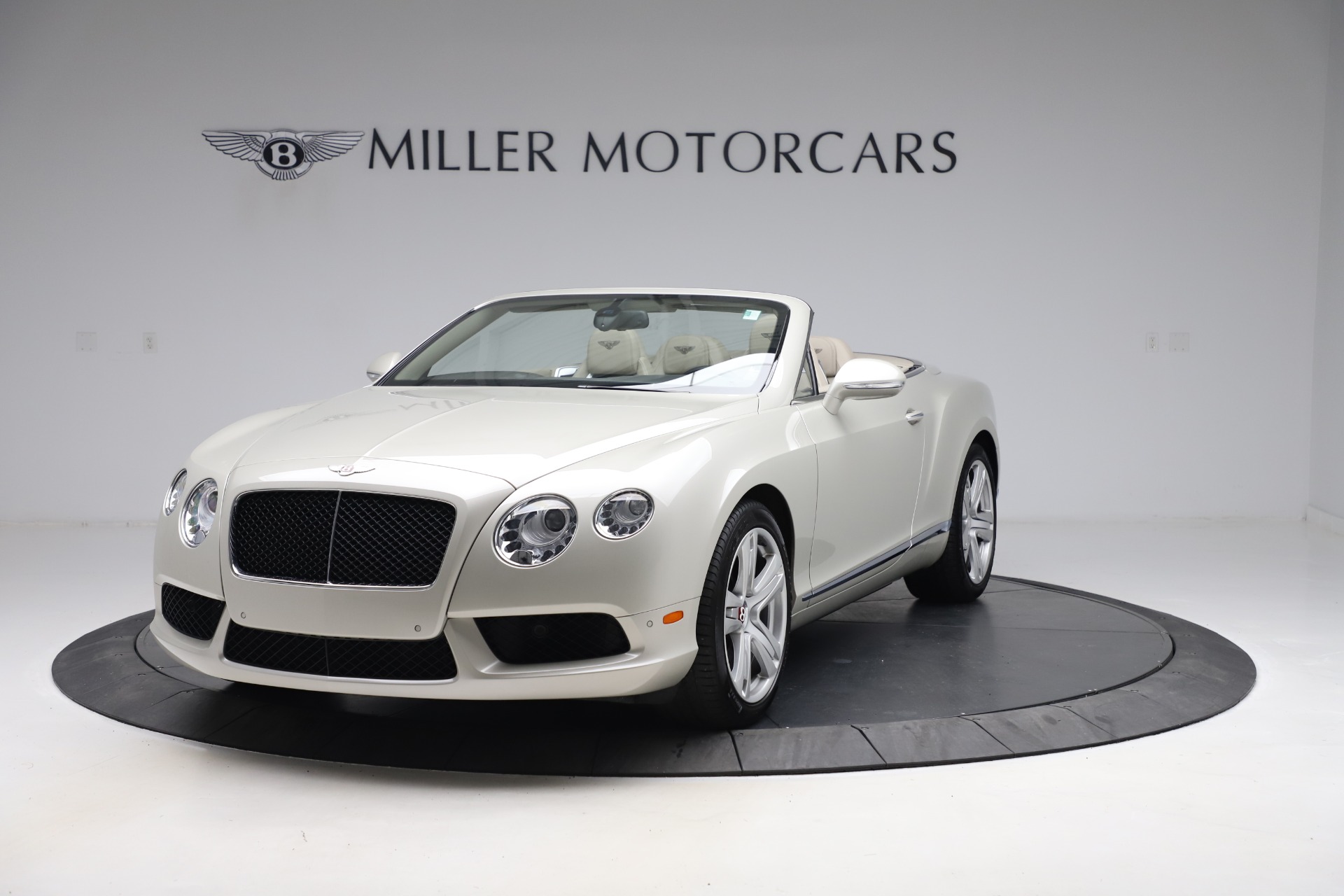 Used 2015 Bentley Continental GTC V8 for sale Sold at Maserati of Westport in Westport CT 06880 1