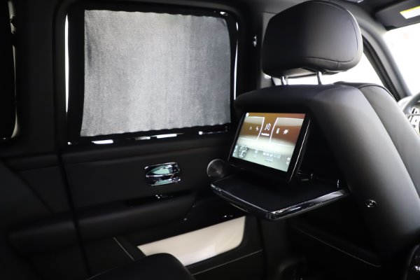 New 2020 Rolls-Royce Cullinan Black Badge for sale $451,625 at Maserati of Westport in Westport CT 06880 27