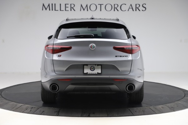 Used 2020 Alfa Romeo Stelvio Q4 for sale Sold at Maserati of Westport in Westport CT 06880 6