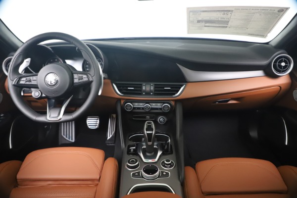 New 2020 Alfa Romeo Giulia Ti Sport Q4 for sale $52,840 at Maserati of Westport in Westport CT 06880 16