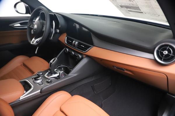New 2020 Alfa Romeo Giulia Ti Sport Q4 for sale $52,840 at Maserati of Westport in Westport CT 06880 22