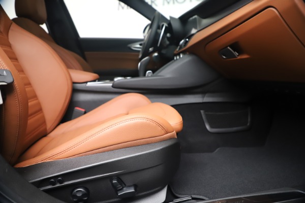 New 2020 Alfa Romeo Giulia Ti Sport Q4 for sale $52,840 at Maserati of Westport in Westport CT 06880 23