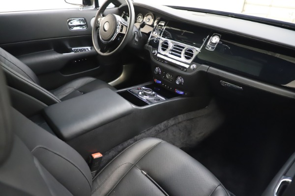 Used 2015 Rolls-Royce Wraith for sale $179,900 at Maserati of Westport in Westport CT 06880 19