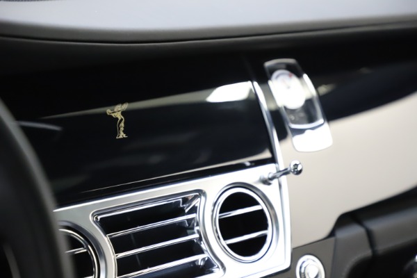 Used 2015 Rolls-Royce Wraith for sale $179,900 at Maserati of Westport in Westport CT 06880 23