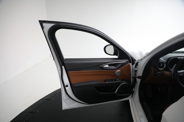 Used 2020 Alfa Romeo Giulia Ti Sport for sale Sold at Maserati of Westport in Westport CT 06880 24