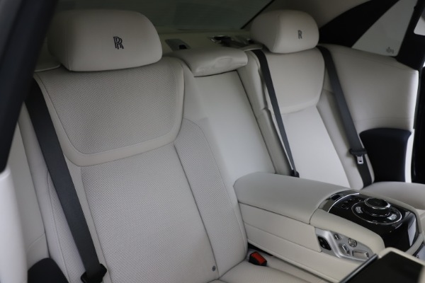 Used 2015 Rolls-Royce Ghost for sale Sold at Maserati of Westport in Westport CT 06880 18