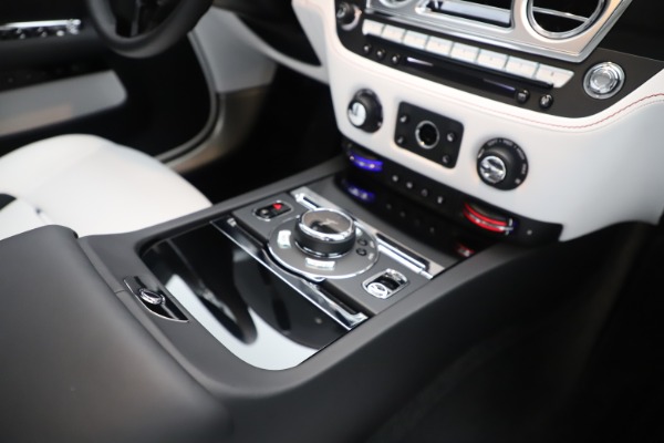 New 2020 Rolls-Royce Dawn for sale $386,250 at Maserati of Westport in Westport CT 06880 27