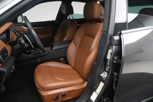 Used 2020 Maserati Levante Q4 for sale Sold at Maserati of Westport in Westport CT 06880 27