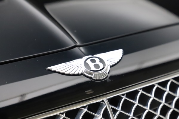 Used 2017 Bentley Bentayga W12 for sale $139,900 at Maserati of Westport in Westport CT 06880 14