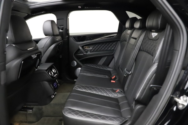 Used 2017 Bentley Bentayga W12 for sale $139,900 at Maserati of Westport in Westport CT 06880 22