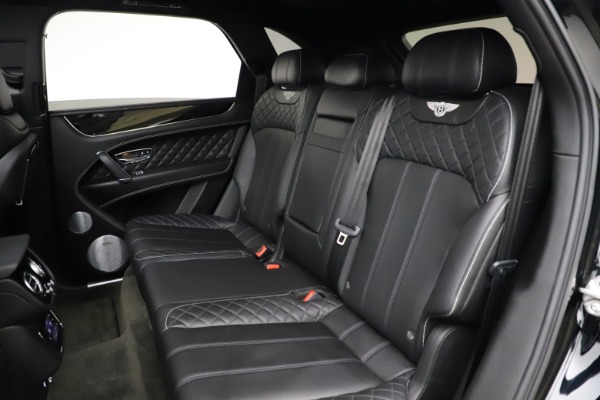 Used 2017 Bentley Bentayga W12 for sale $139,900 at Maserati of Westport in Westport CT 06880 23