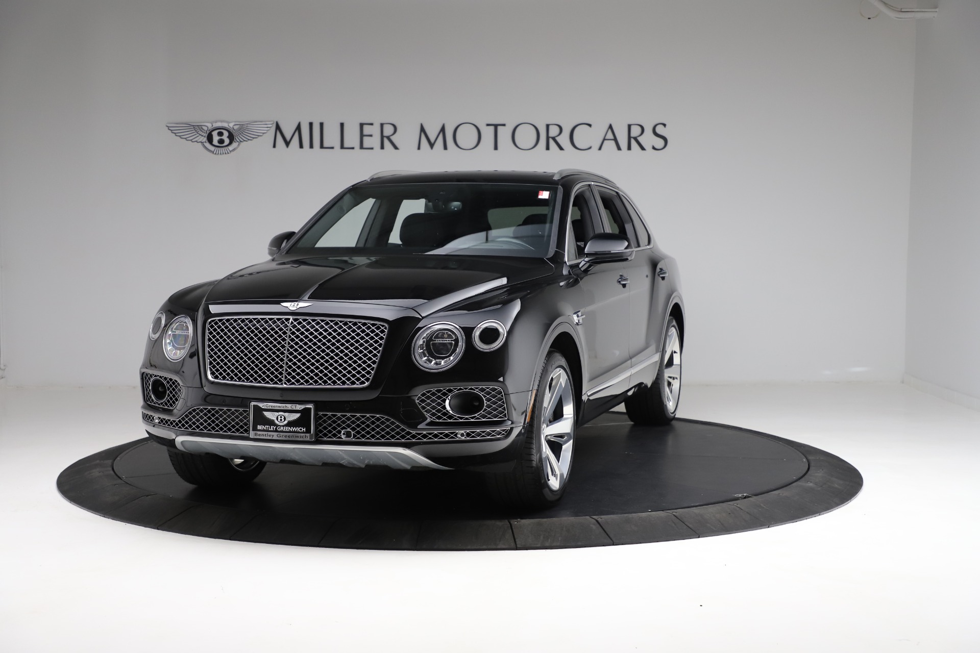 Used 2017 Bentley Bentayga W12 for sale Sold at Maserati of Westport in Westport CT 06880 1