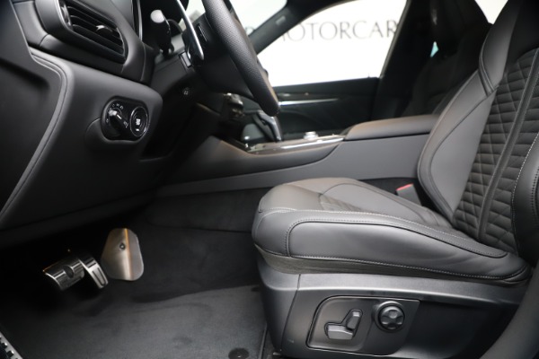 New 2020 Maserati Levante S Q4 GranSport for sale $106,585 at Maserati of Westport in Westport CT 06880 14