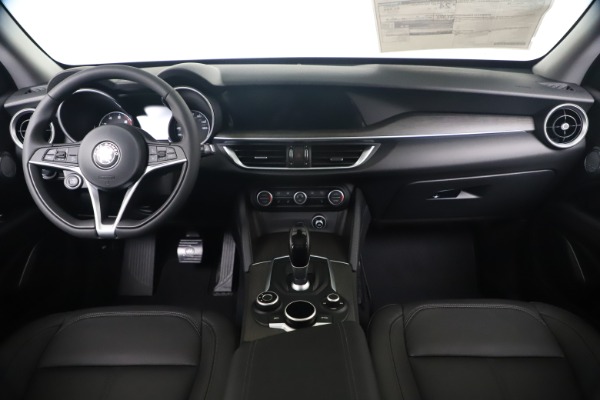 New 2019 Alfa Romeo Stelvio Ti Q4 for sale $51,840 at Maserati of Westport in Westport CT 06880 16