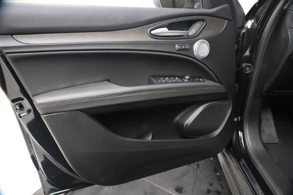 New 2019 Alfa Romeo Stelvio Ti Q4 for sale $51,840 at Maserati of Westport in Westport CT 06880 17