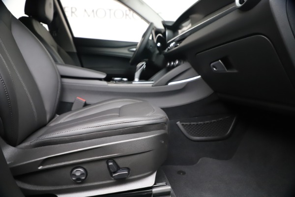 New 2019 Alfa Romeo Stelvio Ti Q4 for sale $51,840 at Maserati of Westport in Westport CT 06880 23