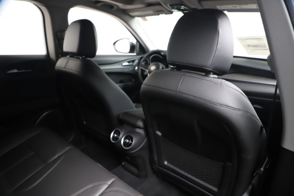 New 2019 Alfa Romeo Stelvio Ti Q4 for sale $51,840 at Maserati of Westport in Westport CT 06880 28