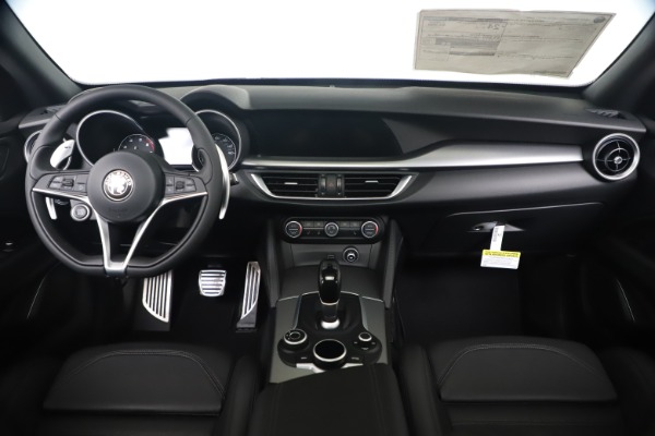 New 2019 Alfa Romeo Stelvio Ti Sport Q4 for sale Sold at Maserati of Westport in Westport CT 06880 16