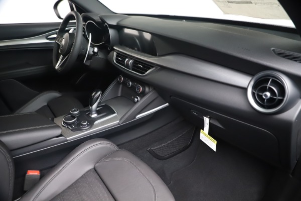 New 2019 Alfa Romeo Stelvio Ti Sport Q4 for sale Sold at Maserati of Westport in Westport CT 06880 22