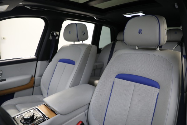 Used 2019 Rolls-Royce Cullinan for sale $299,900 at Maserati of Westport in Westport CT 06880 15