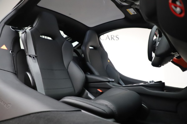 New 2020 McLaren GT Coupe for sale $246,975 at Maserati of Westport in Westport CT 06880 19