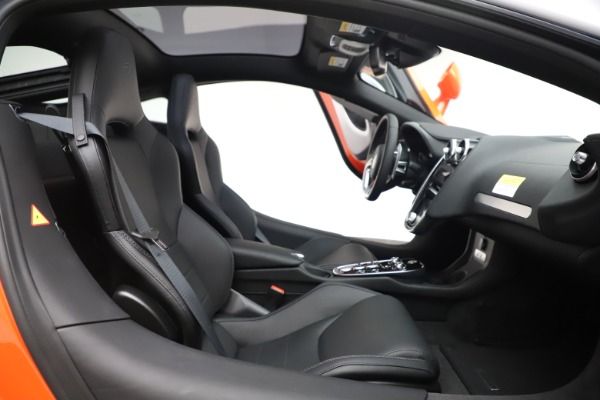 New 2020 McLaren GT Coupe for sale $246,975 at Maserati of Westport in Westport CT 06880 20