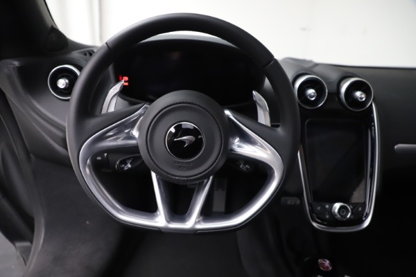 New 2020 McLaren GT Coupe for sale $246,975 at Maserati of Westport in Westport CT 06880 24